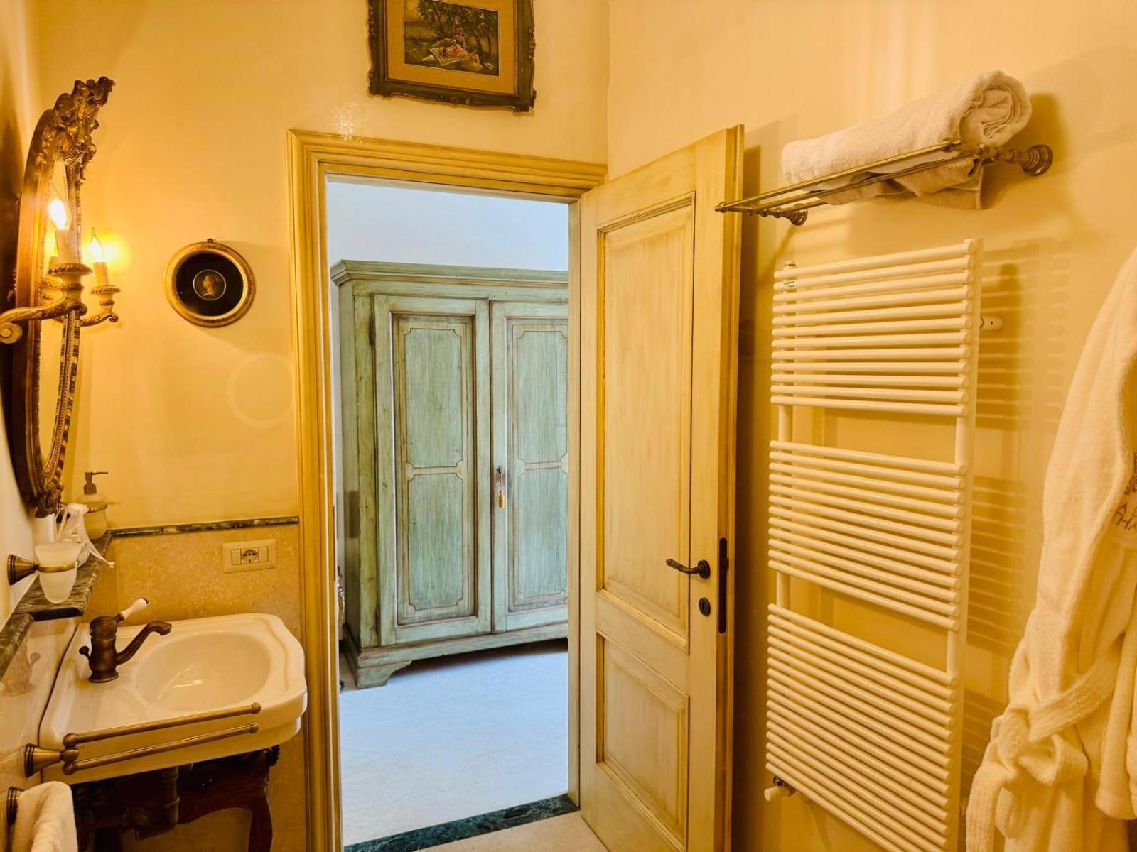 Bed and Breakfast La Casa Di Agartha Bolsena Exterior foto