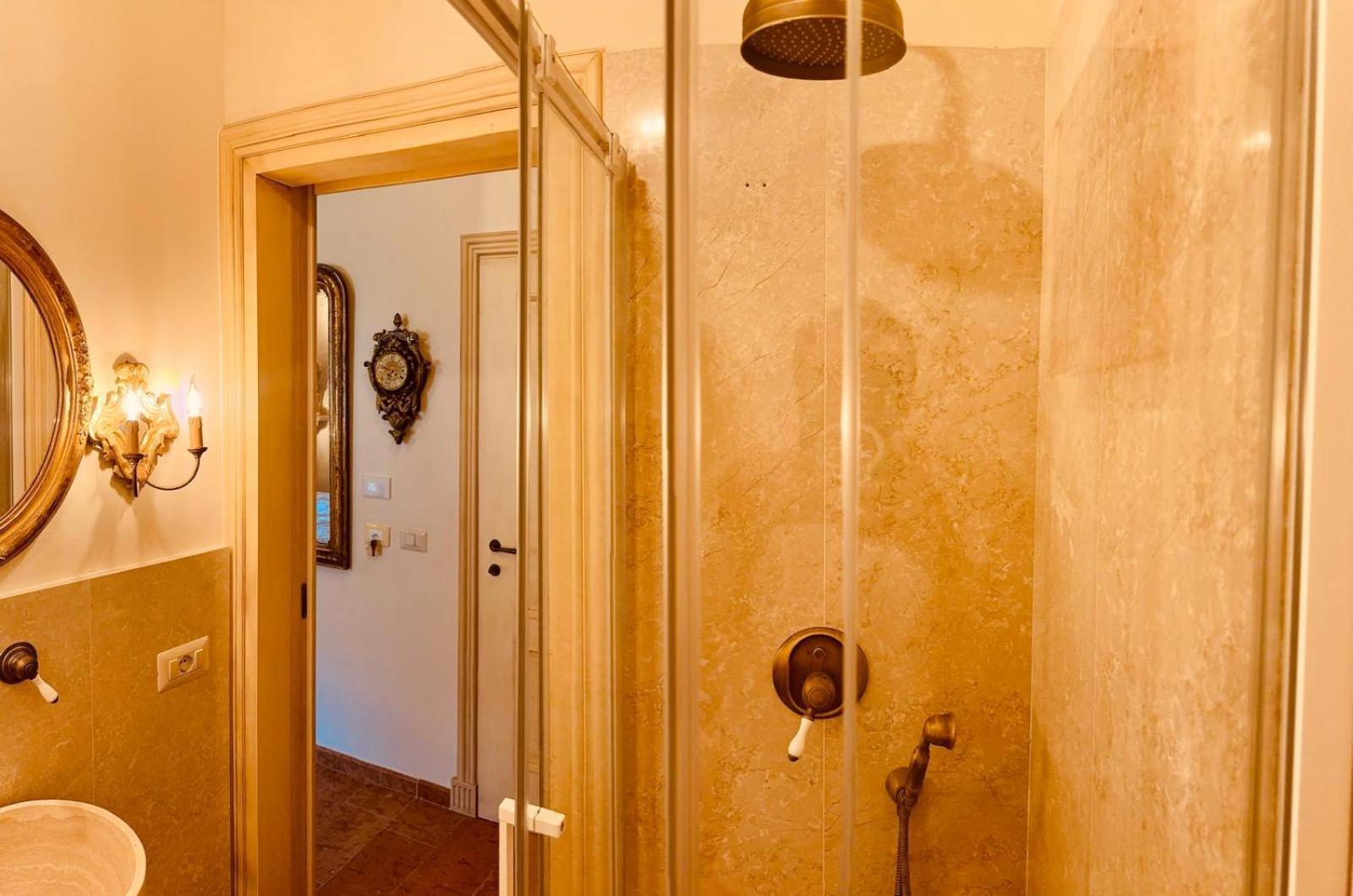 Bed and Breakfast La Casa Di Agartha Bolsena Exterior foto
